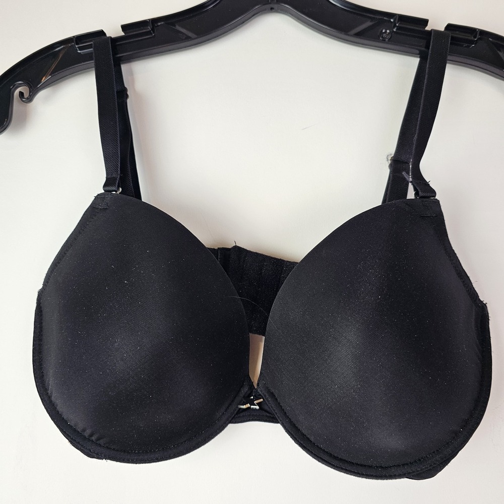 Frederick's Of Hollywood Women's‎ Black Push Up Bra Size 34D